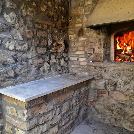 בית חווה Agriturismo Casa Sorriso *